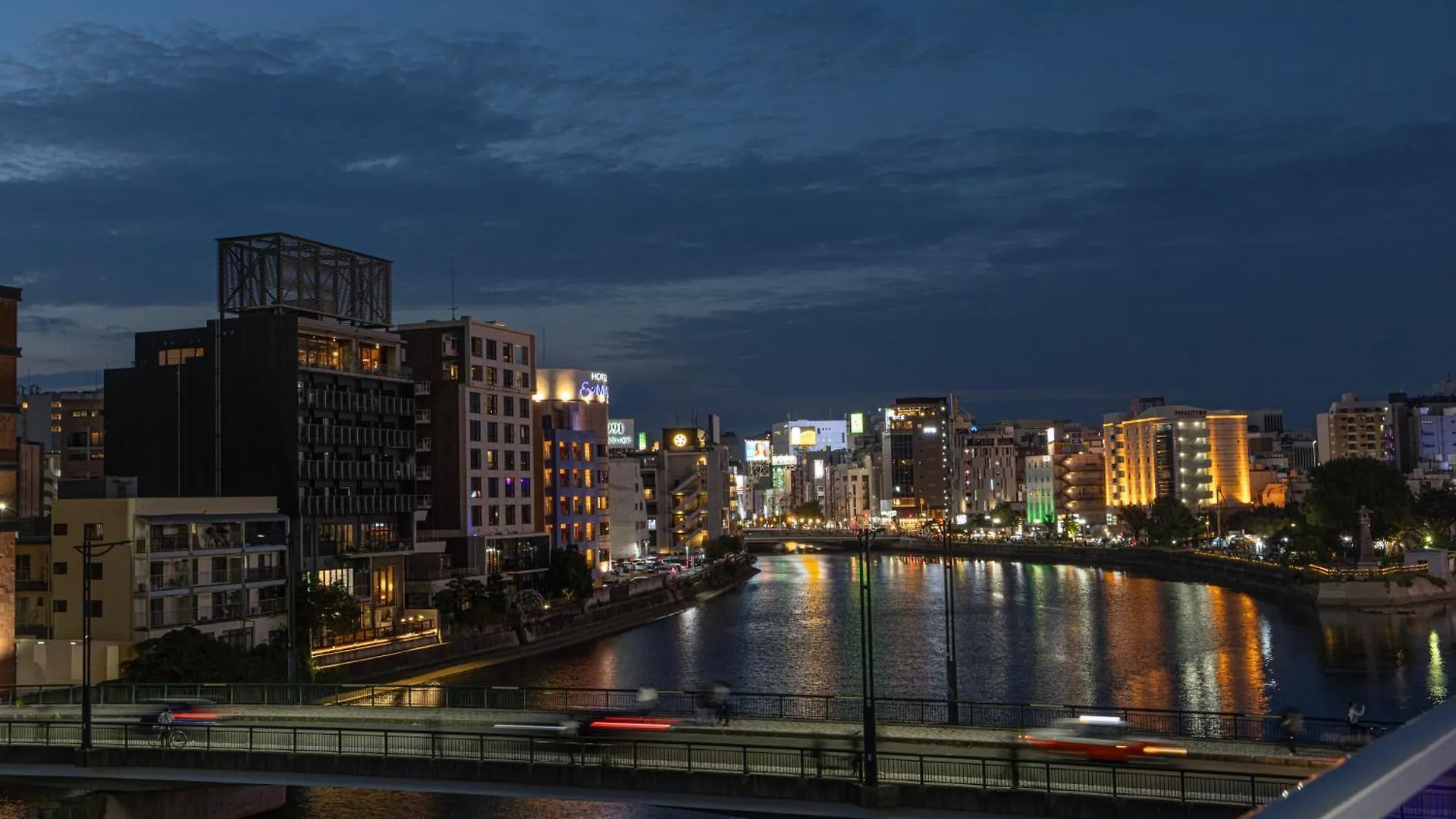 Rivil Hakata Apartment Fukuoka   Fukuoka (Fukuoka)